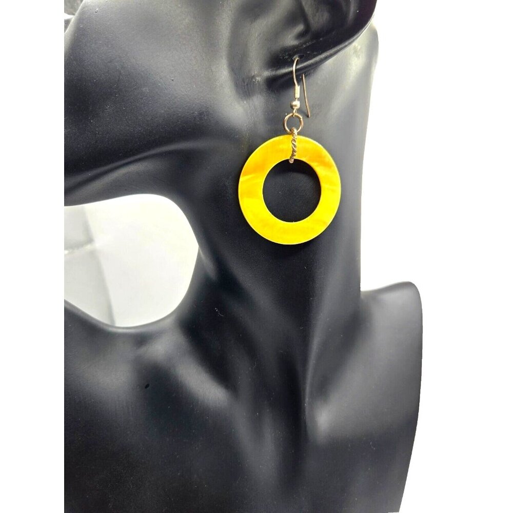 Vintage Beautiful yellow shell hook earrings 2 inches long